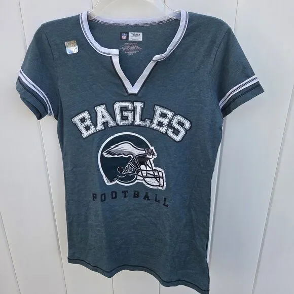 NFL Team Apparel Women’s Philadelphia Eagles Football T-shirt Size M - Picture 4 of 6